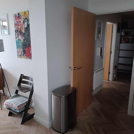 Cosy 1 Bedroom Apartment With Balcony Near Chiswick Londra Esterno foto